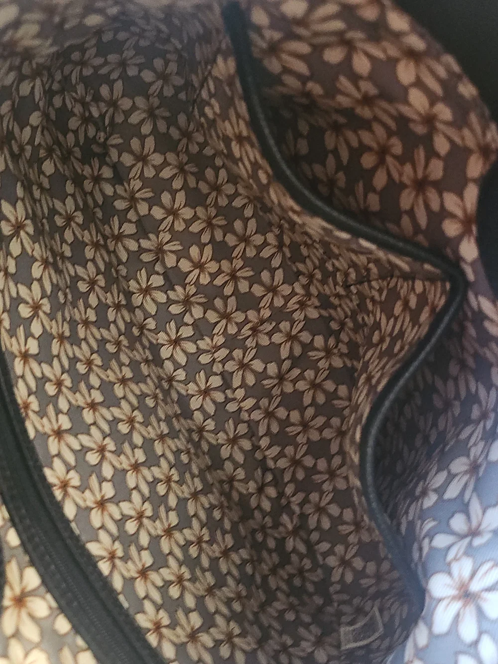 New Vera Bradley Black pebbled faux leather HOBO convertible crossbody bag